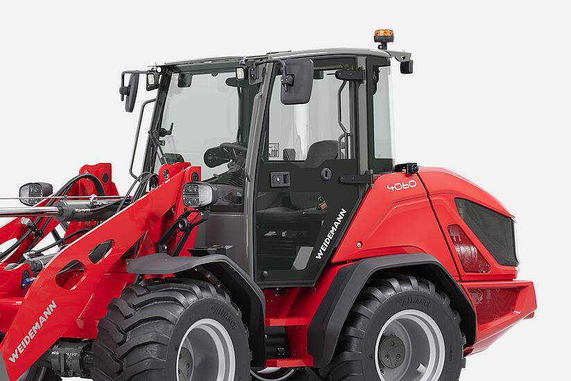 Weidemann wheel loader 4060 in studio, cabin