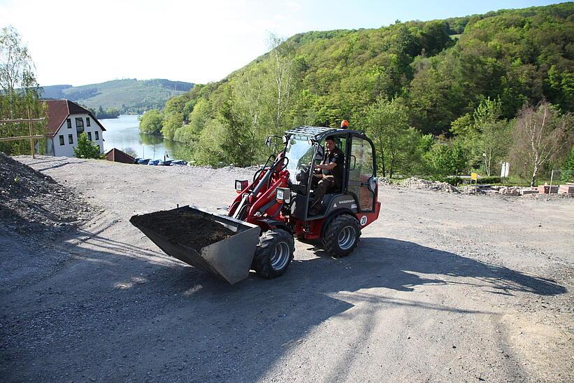 Weidemann Hoftrac 1370 im Einsatz