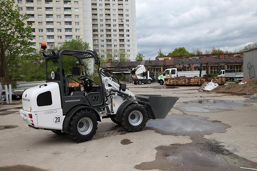 Weidemann Hoftrac 1380 im Einsatz