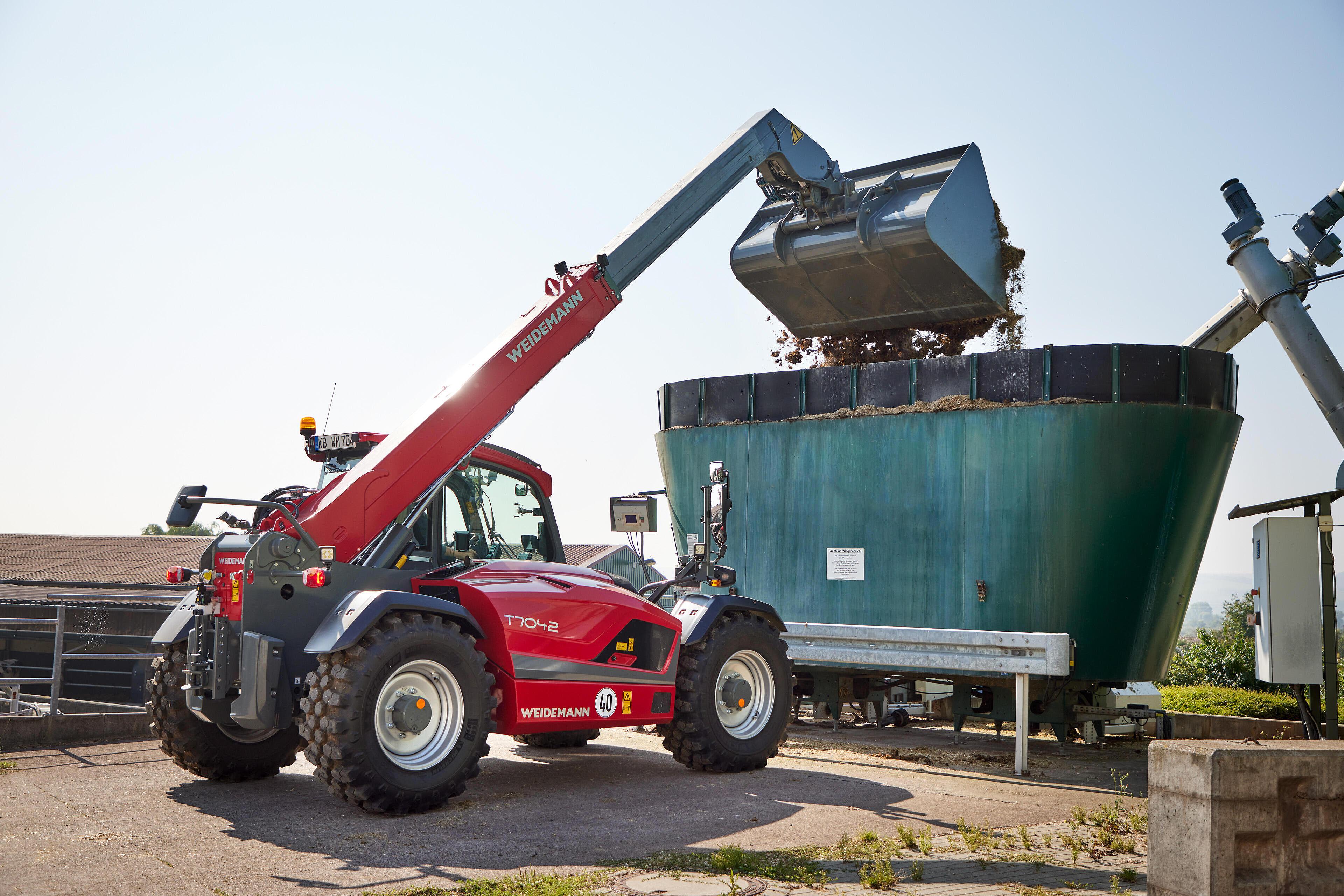 Weidemann Teleskoplader T7042 im Einsatz