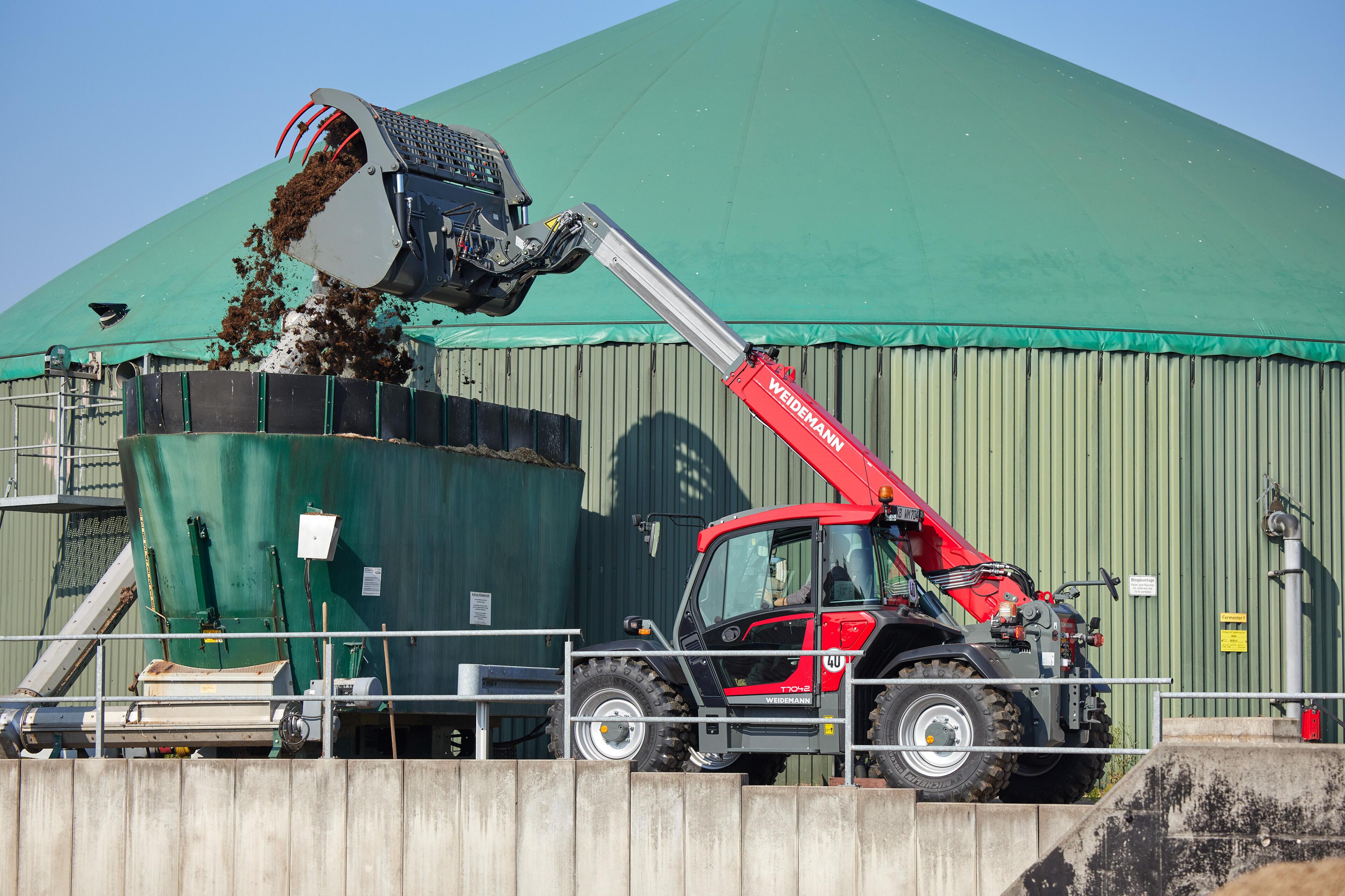 Weidemann Teleskoplader T7042 im Einsatz