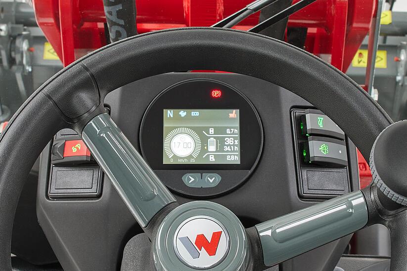 Weidemann Hoftrac 1390e digital display, studio