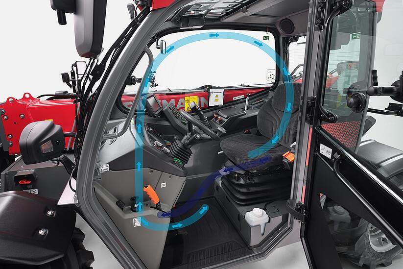 Weidemann telehandler T6025 in studio, climate control