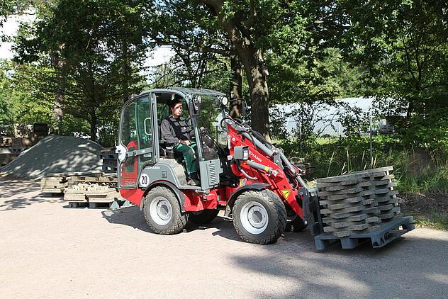 Weidemann Hoftrac 1280 im Einsatz