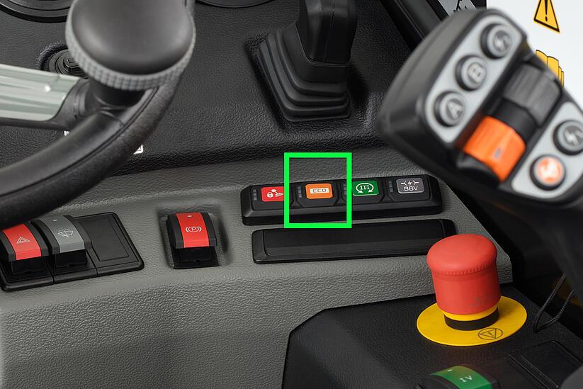 Weidemann telehandler T4512e driving modes, studio