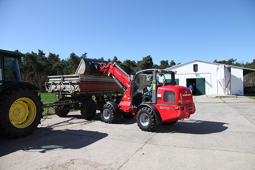 Weidemann Teleskopradlader 2070CX50 LPT im Einsatz